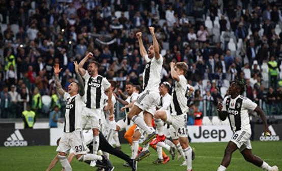  尤文图斯新援首秀破门助球队登顶积分榜  